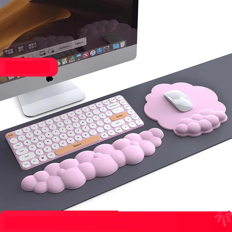 Ergonomic Cloud-Shaped Wrist Rest – Comfort &amp; Design
